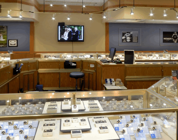 Day’s Jewelers | Bangor, ME