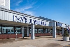 Day’s Jewelers | Topsham, ME